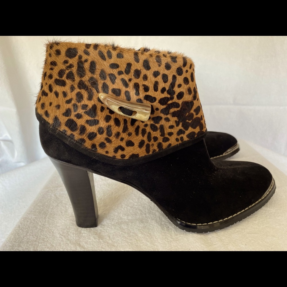Donald Pliner ankle boot